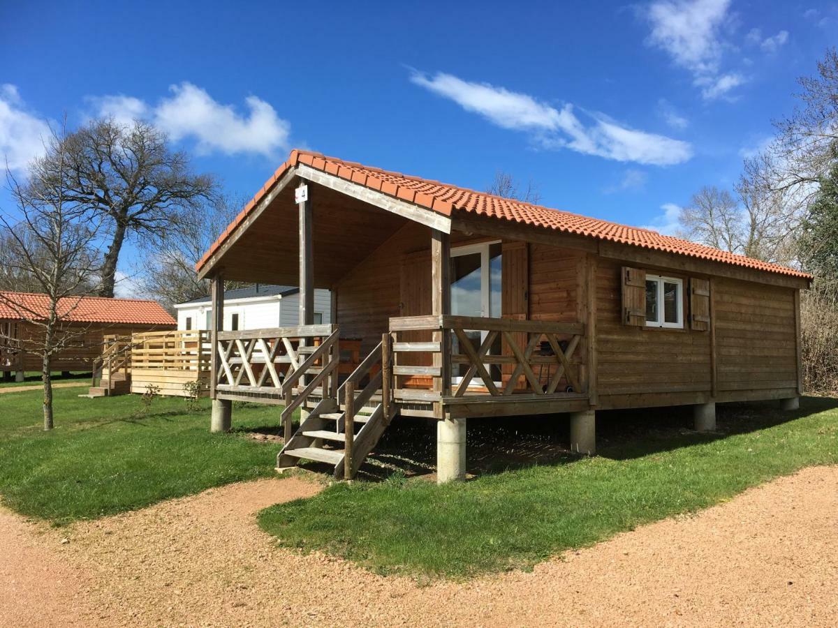 Camping Des Papillons Lalizolle Εξωτερικό φωτογραφία