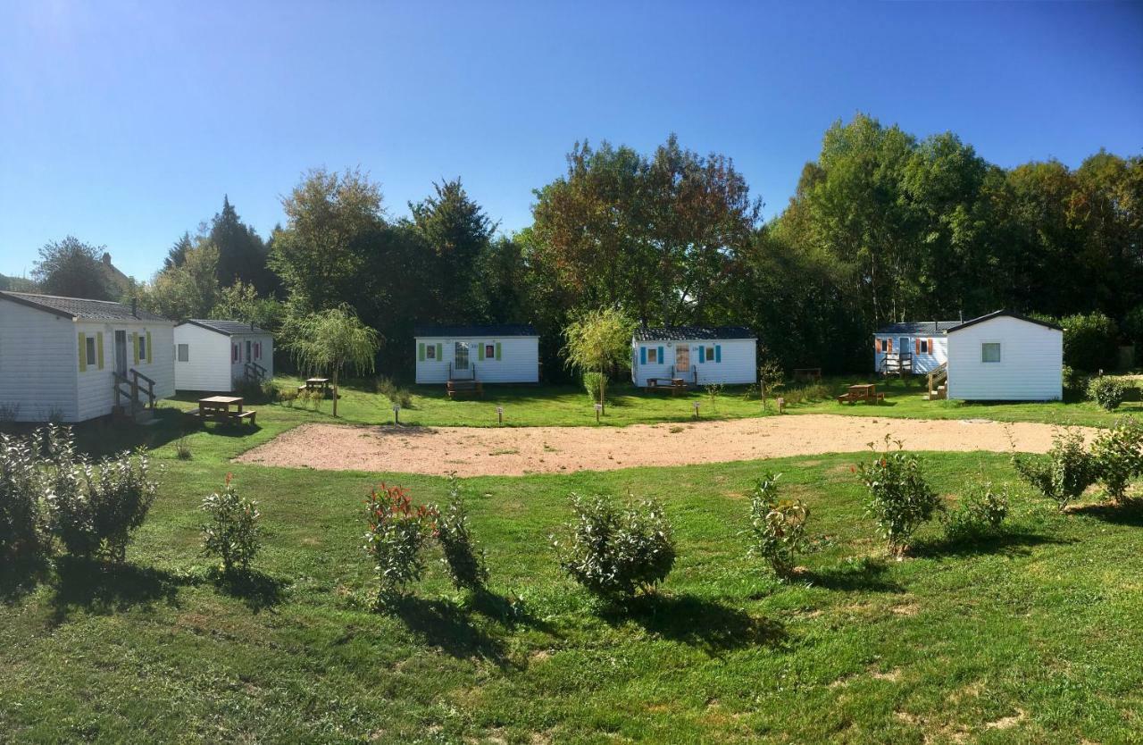 Camping Des Papillons Lalizolle Εξωτερικό φωτογραφία