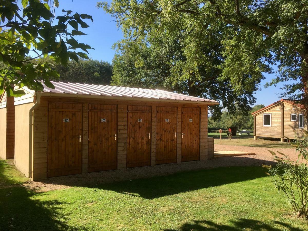 Camping Des Papillons Lalizolle Εξωτερικό φωτογραφία