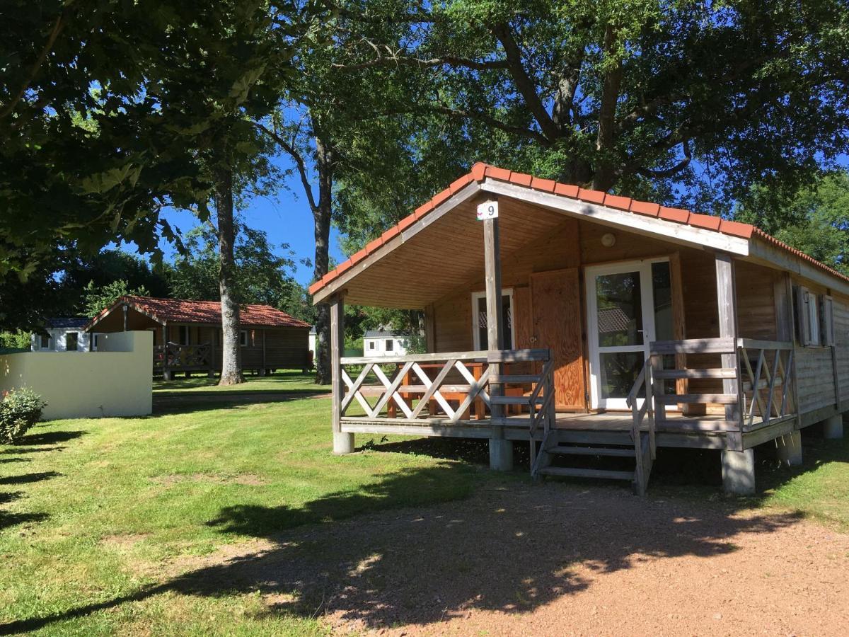 Camping Des Papillons Lalizolle Εξωτερικό φωτογραφία